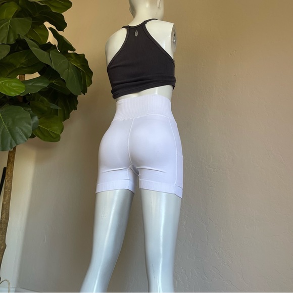 NWOT Free People tennis bike shorts - Picture 2 of 10